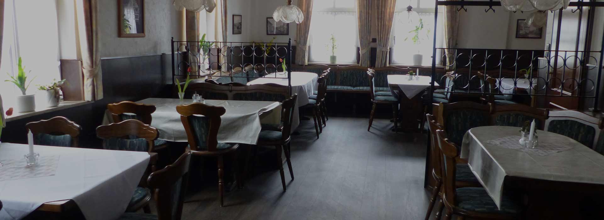restaurant header